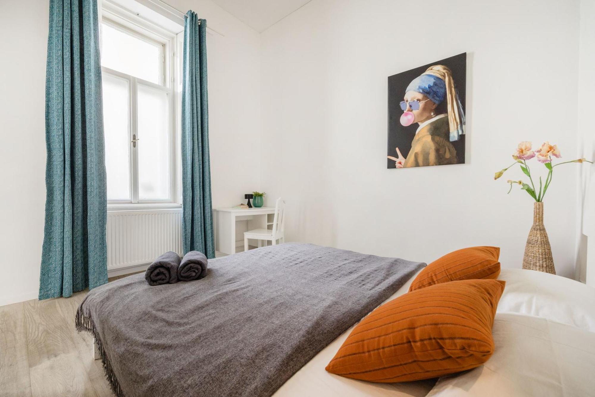 Wellness Retreat With Sauna & Jacuzzi - 1 Min To Opera Budapest Exterior photo