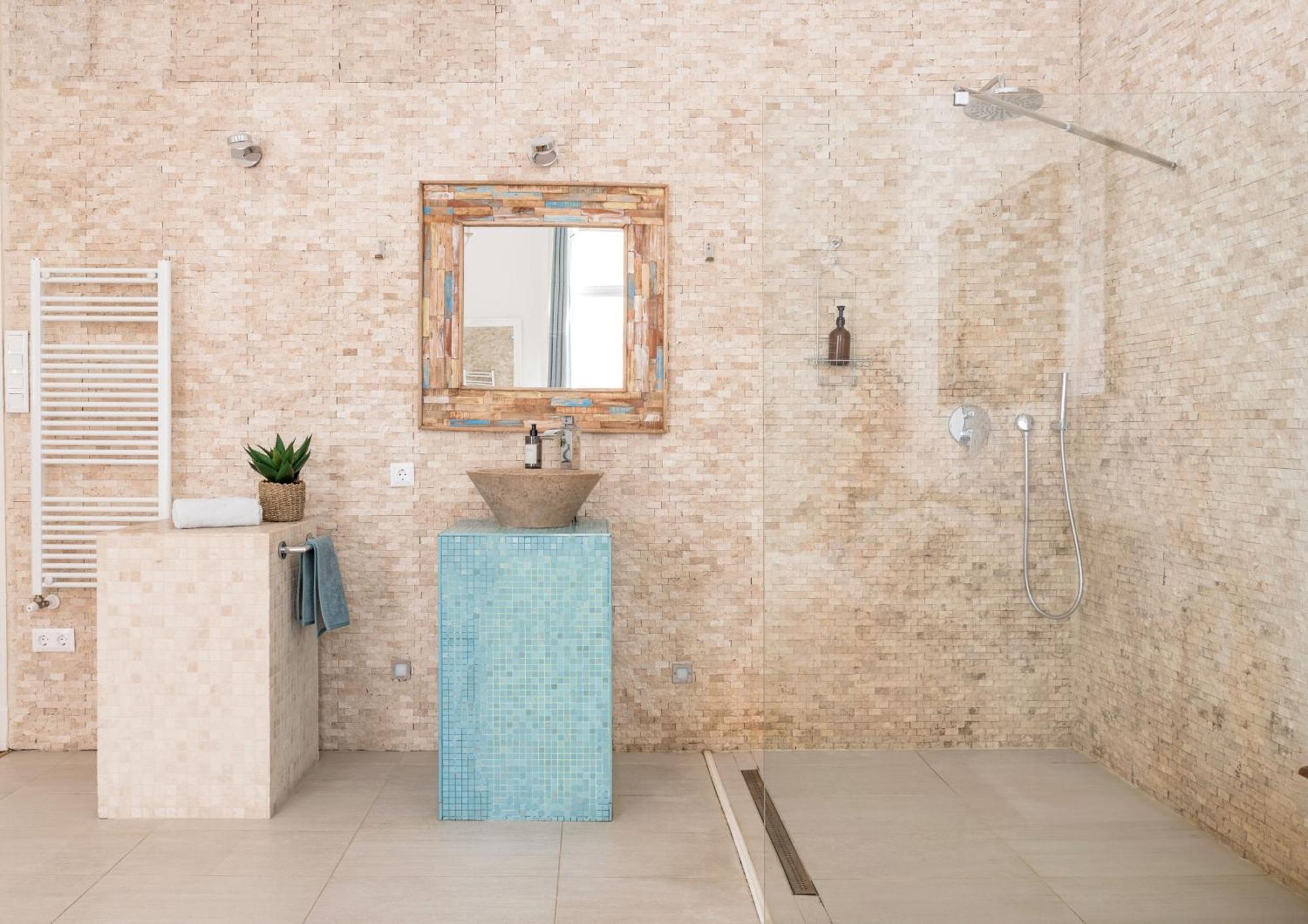 Wellness Retreat With Sauna & Jacuzzi - 1 Min To Opera Budapest Exterior photo